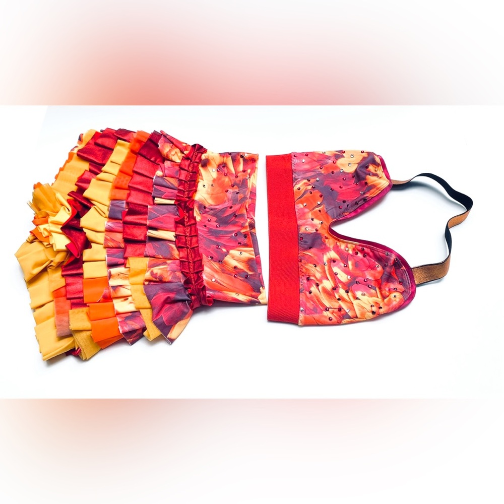 Rhinestone Plunged Bralette & Ruffle Shorts Set Size Medium - Picture 6 of 9